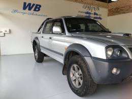 MITSUBISHI - L200 OUTDOOR - 2009/2010 - Prata - R$ 53.800,00