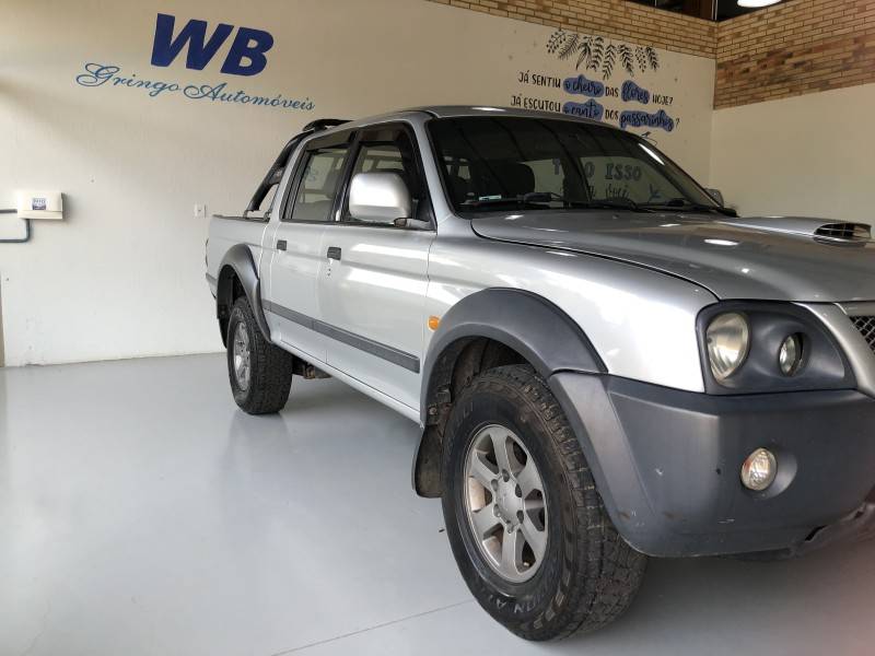 MITSUBISHI - L200 OUTDOOR - 2009/2010 - Prata - R$ 53.800,00