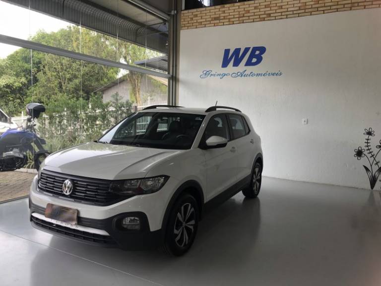 VOLKSWAGEN - T-CROSS - 2021/2022 - Branca - R$ 96.800,00