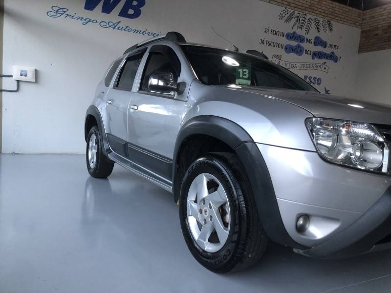 RENAULT - DUSTER - 2012/2013 - Prata - R$ 49.800,00