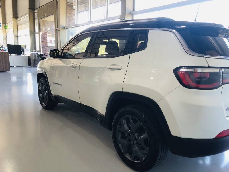 JEEP - COMPASS - 2018/2018 - Branca - R$ 108.800,00