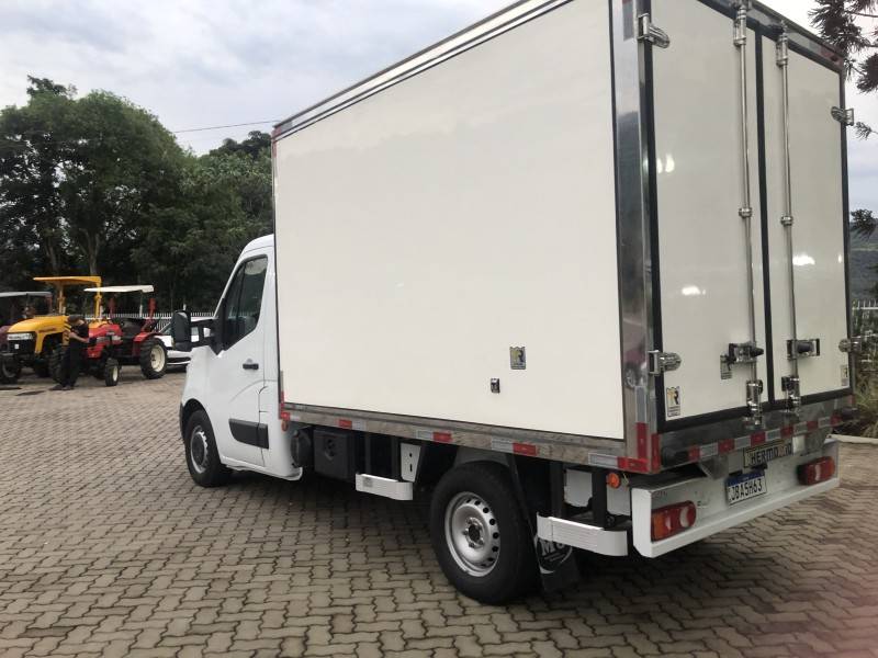 RENAULT - MASTER - 2021/2022 - Branca - R$ 205.800,00