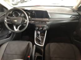 CHEVROLET - ONIX - 2025/2026 - Prata - R$ 92.800,00