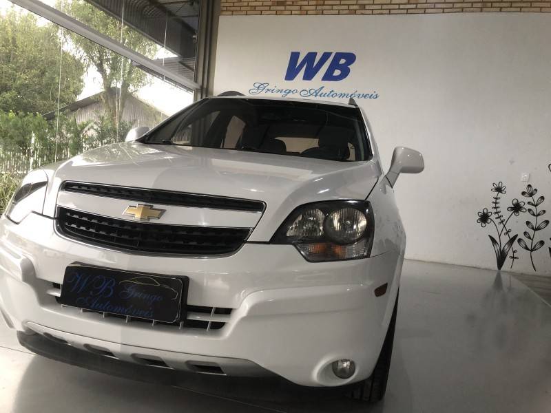 CHEVROLET - CAPTIVA - 2015/2015 - Branca - R$ 60.800,00