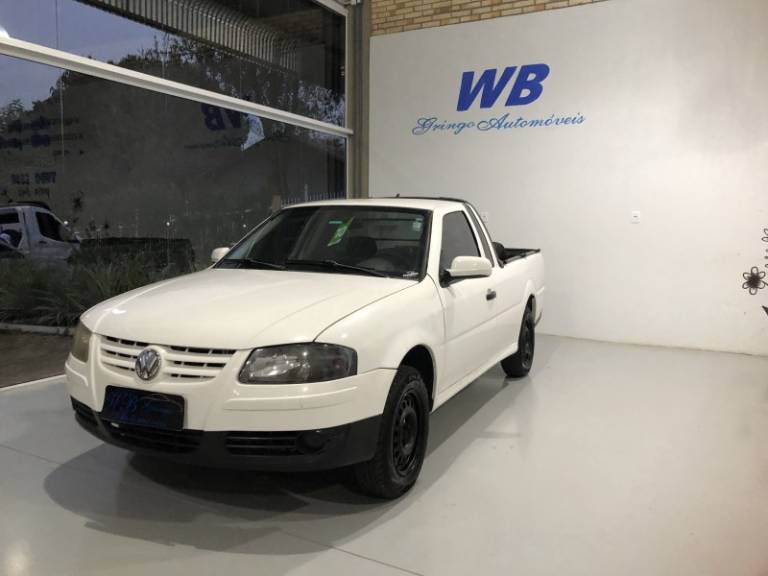 VOLKSWAGEN - SAVEIRO - 2010/2010 - Branca - R$ 35.800,00