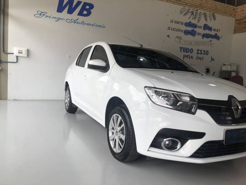 RENAULT - LOGAN - 2020/2021 - Branca - R$ 52.800,00