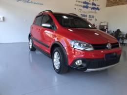 VOLKSWAGEN - CROSSFOX - 2013/2014 - Vermelha - R$ 49.800,00
