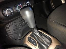 JEEP - RENEGADE - 2015/2016 - Preta - R$ 67.800,00