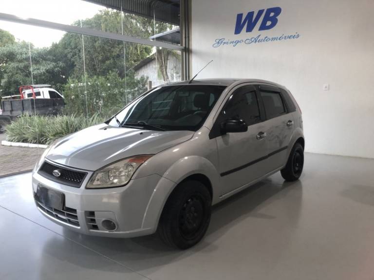 FORD - FIESTA - 2009/2009 - Prata - R$ 21.800,00