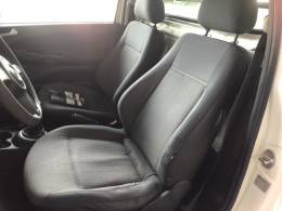 VOLKSWAGEN - SAVEIRO - 2013/2014 - Branca - R$ 41.800,00