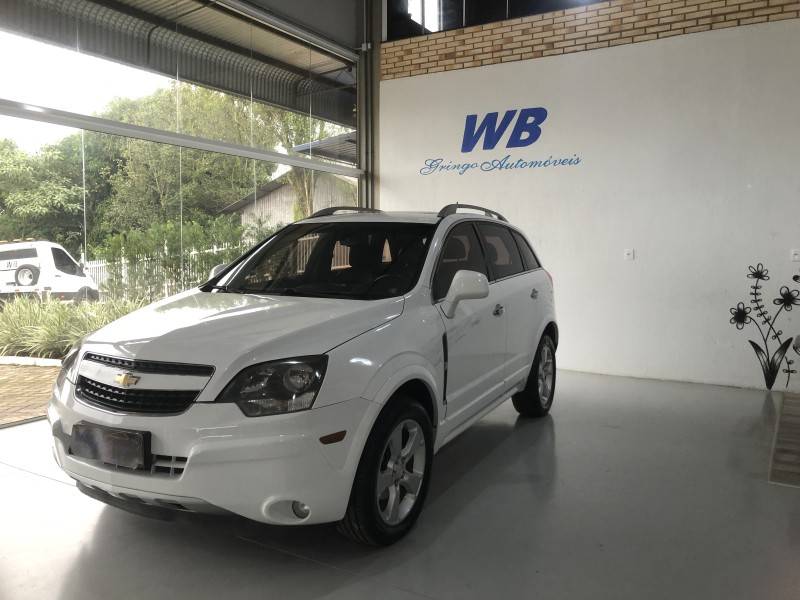CHEVROLET - CAPTIVA - 2015/2015 - Branca - R$ 60.800,00