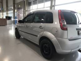 FORD - FIESTA - 2009/2009 - Prata - R$ 21.800,00