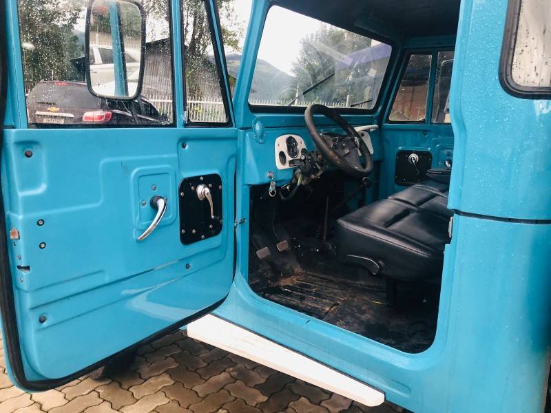 TOYOTA - BANDEIRANTE - 1980/1980 - Azul - R$ 68.800,00