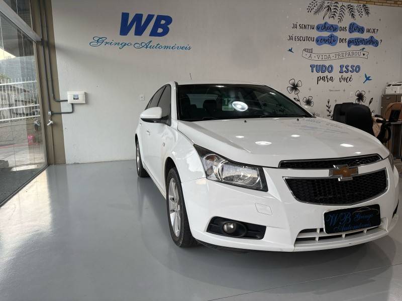 CHEVROLET - CRUZE - 2012/2012 - Branca - R$ 52.800,00