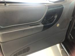 FORD - RANGER - 2002/2002 - Preta - R$ 49.800,00