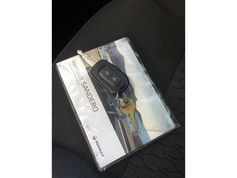 RENAULT - SANDERO - 2019/2020 - Branca - R$ 48.800,00