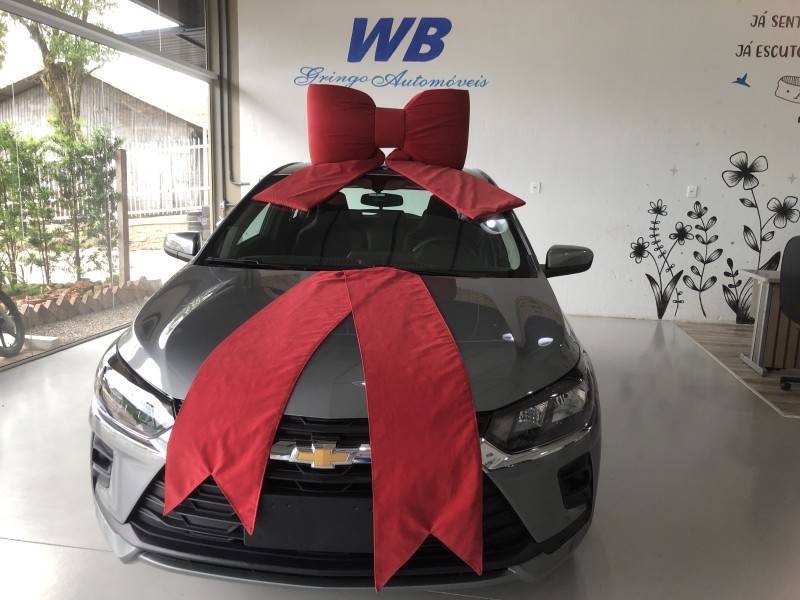 CHEVROLET - ONIX - 2025/2026 - Prata - R$ 92.800,00