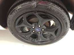FORD - FOCUS - 2010/2011 - Branca - R$ 43.800,00