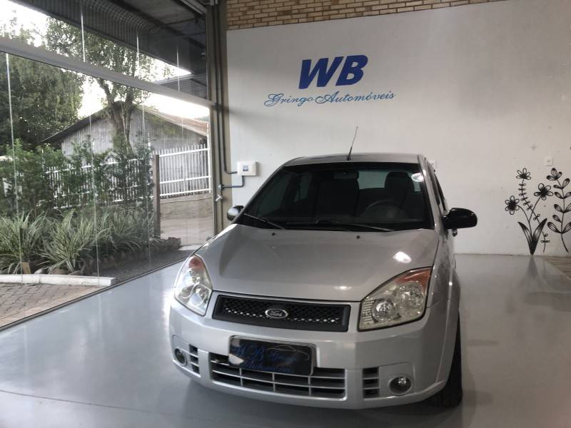 FORD - FIESTA - 2009/2009 - Prata - R$ 21.800,00