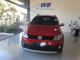 VOLKSWAGEN - CROSSFOX - 2013/2014 - Vermelha - R$ 49.800,00