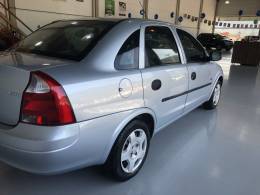 CHEVROLET - CORSA - 2005/2005 - Prata - R$ 19.800,00