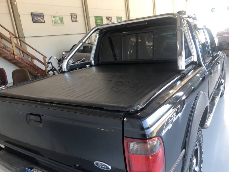 FORD - RANGER - 2002/2002 - Preta - R$ 49.800,00
