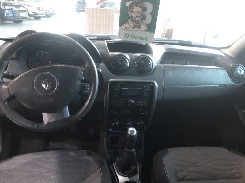 RENAULT - DUSTER - 2012/2013 - Prata - R$ 49.800,00
