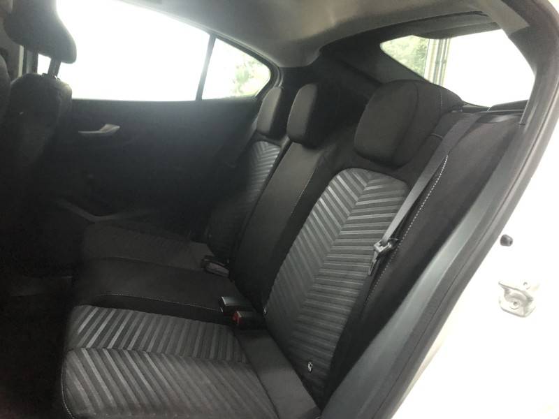 FIAT - FASTBACK - 2025/2025 - Branca - R$ 146.800,00