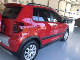 VOLKSWAGEN - CROSSFOX - 2013/2014 - Vermelha - R$ 49.800,00