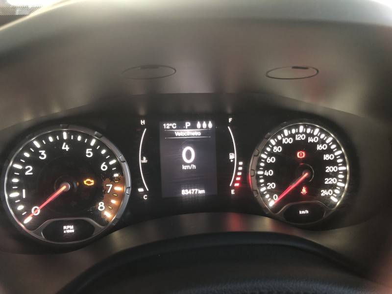 JEEP - RENEGADE - 2015/2016 - Preta - R$ 67.800,00