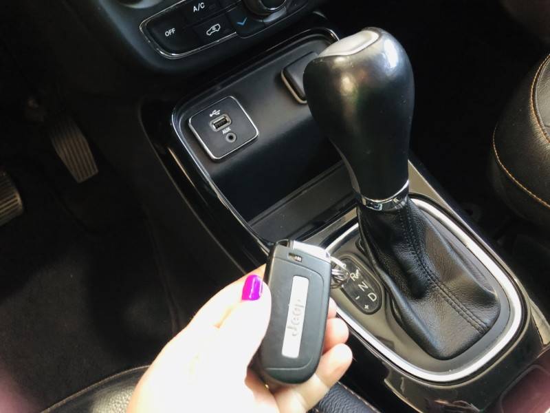 JEEP - COMPASS - 2018/2018 - Branca - R$ 108.800,00